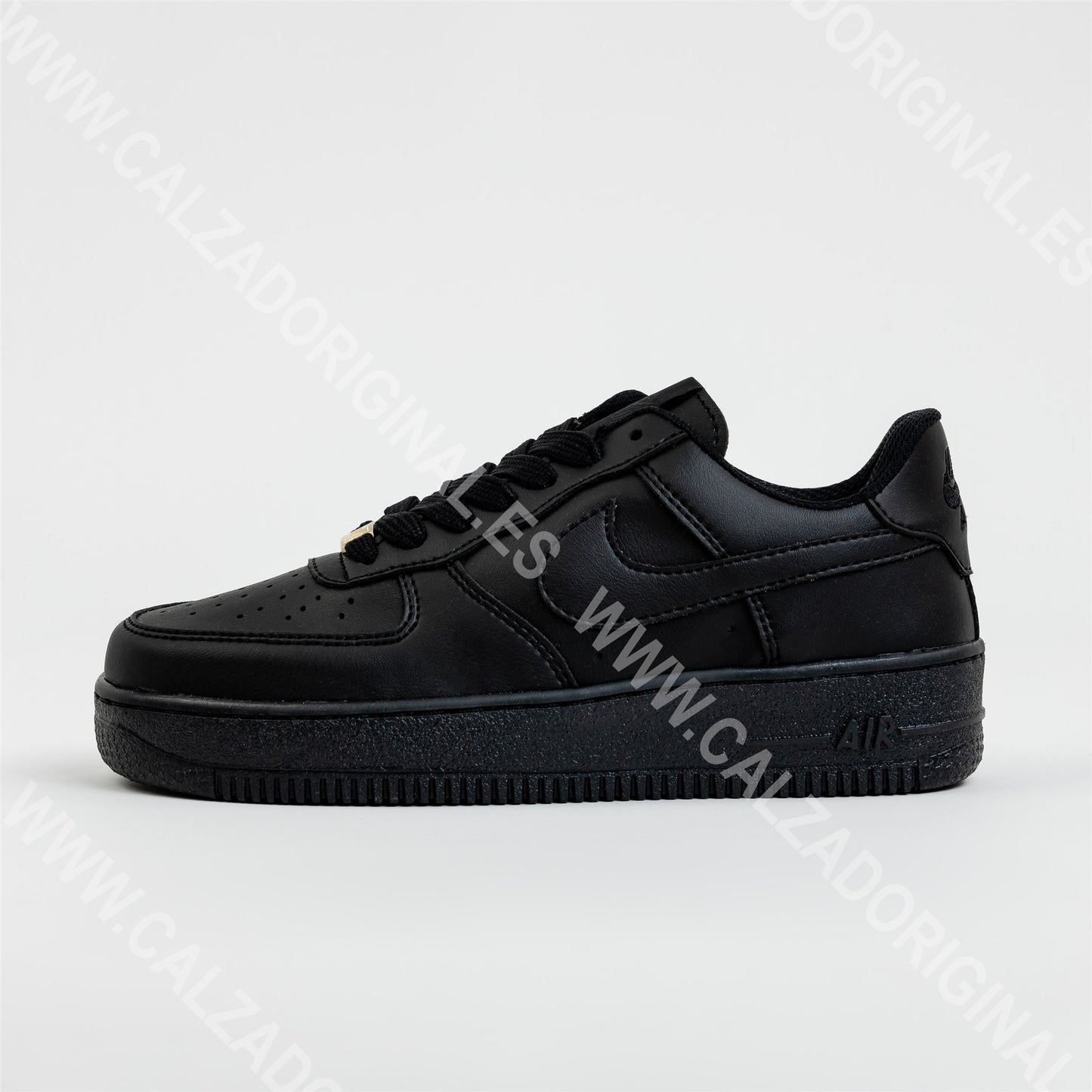 NIKE AIR FORCE NEGRO