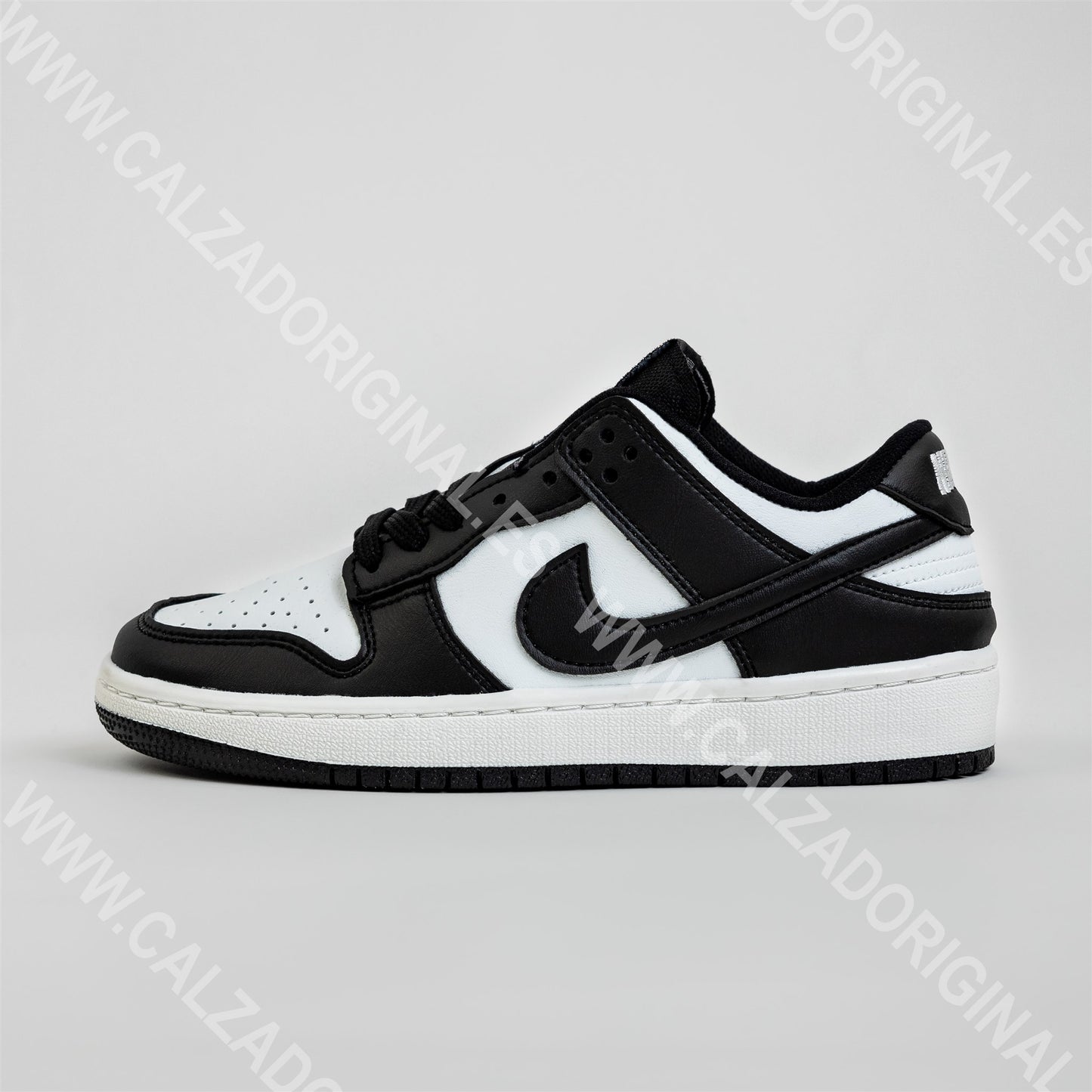 NIKE DUNK NEGRO